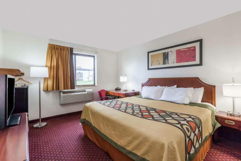 Super 8 By Wyndham Amsterdam Hotel Buitenkant foto